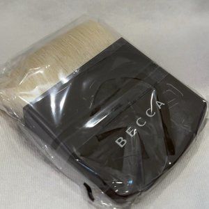 BECCA Makeup Brush - The One Perfecting Brush